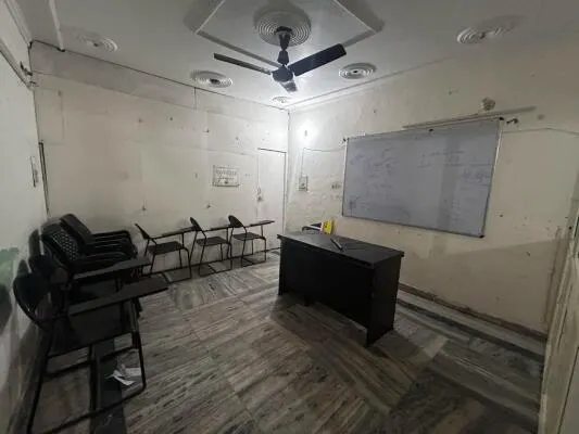 Bare shell Office Space for sale in Sector 27D, Faridabad