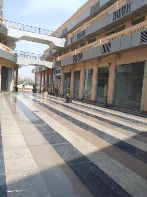 Ready to move Office Space for sale in Sector 32, Faridabad